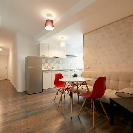 Stanford Apartments Бухарест Экстерьер фото