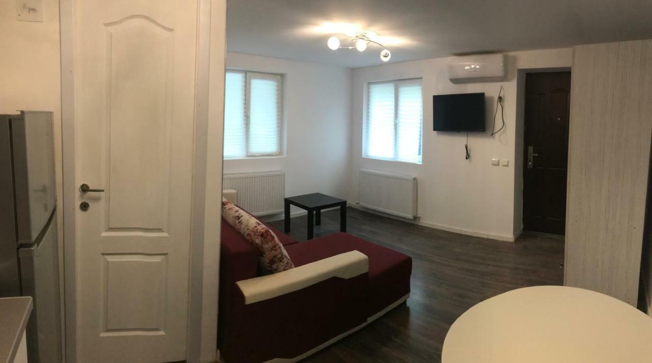 Stanford Apartments Бухарест Экстерьер фото